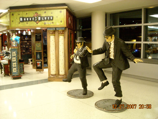 photograph of Blues Brothers statues at Chicago Midway Airport 